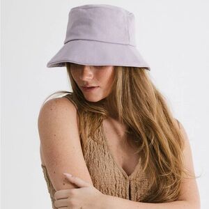 Gigi Pip Rylee Bucket Hat in Lavender